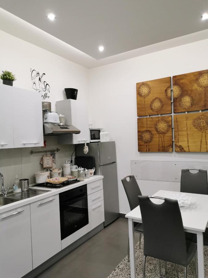 Residenza Napoli Centrale מראה חיצוני תמונה