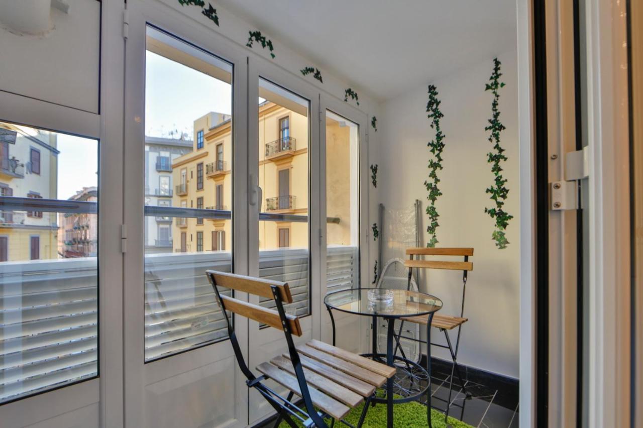 Residenza Napoli Centrale מראה חיצוני תמונה