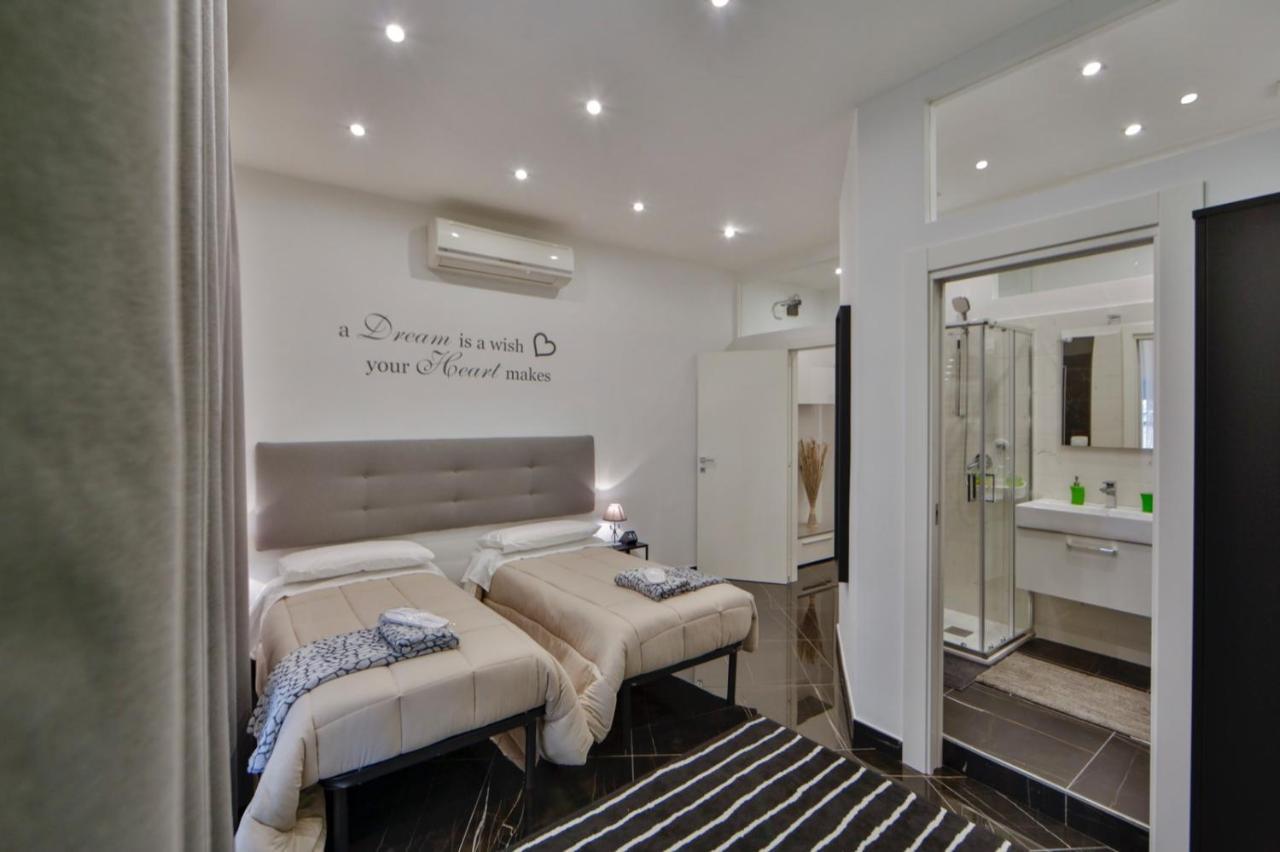 Residenza Napoli Centrale מראה חיצוני תמונה