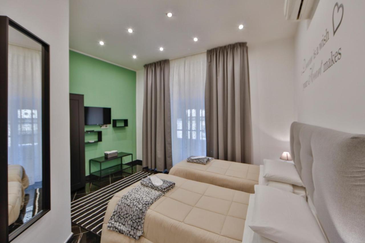 Residenza Napoli Centrale מראה חיצוני תמונה